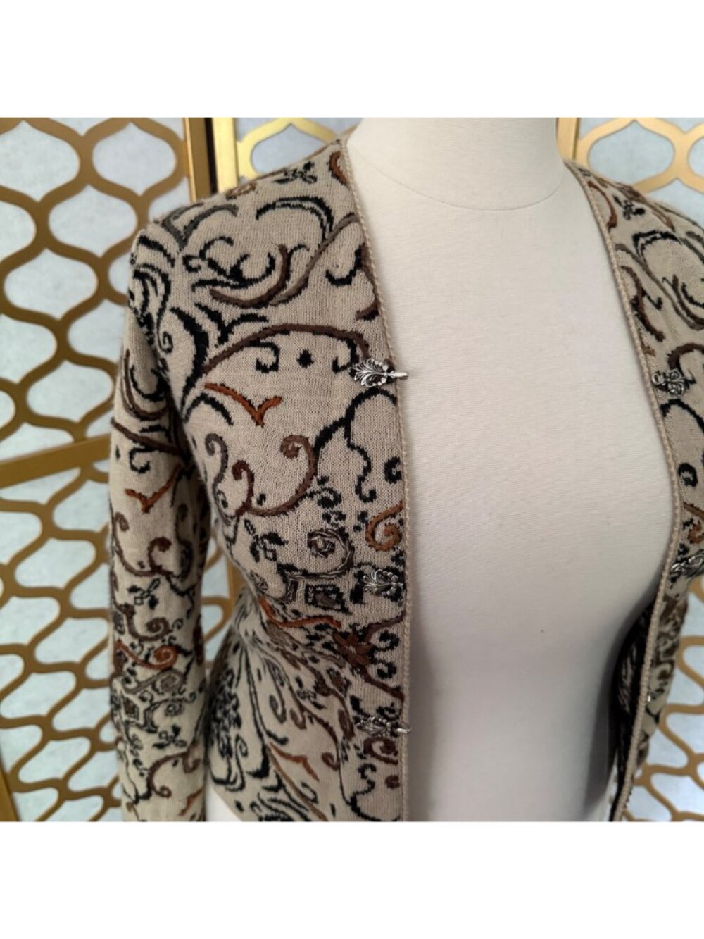 Simply Natural Size S Beige & Black Alpacal Peru Embroidered Cardigan - Picture 7 of 16